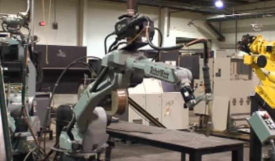 articulated-robot-arm